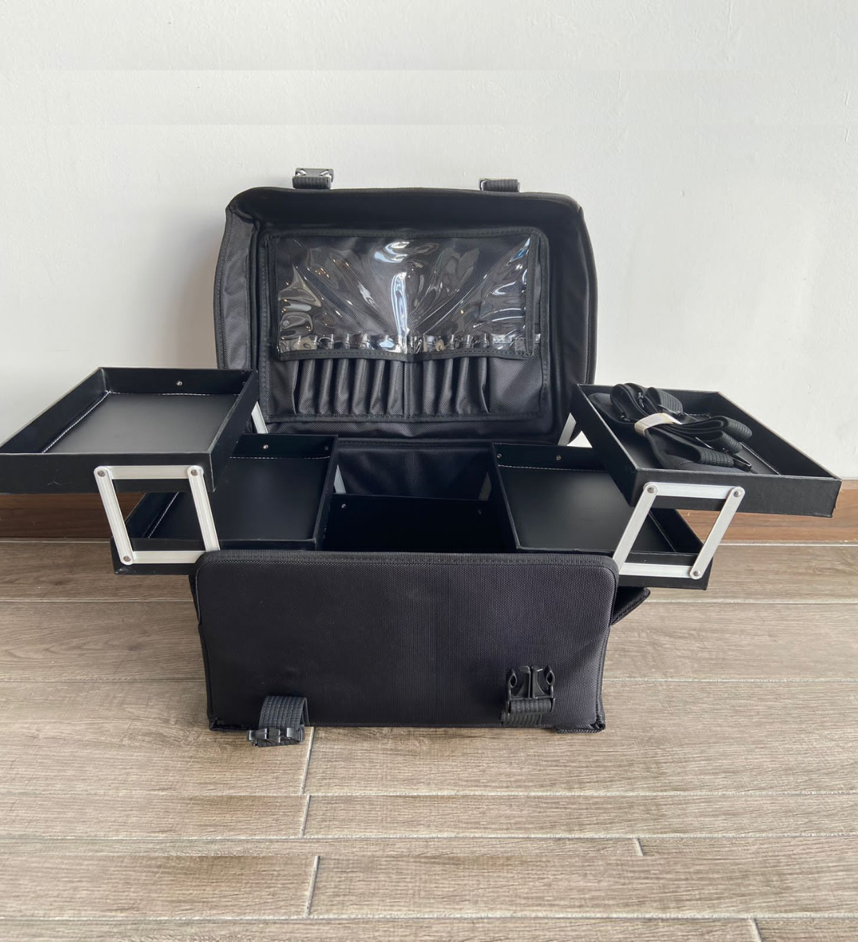 SOFT SIDED TOP MAKEUP CASE